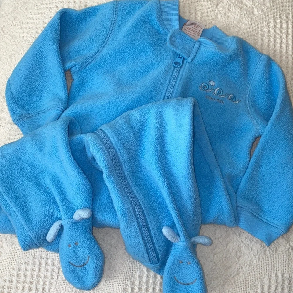 Osh Kosh Baby pajamas. Light Blue 12 mo.